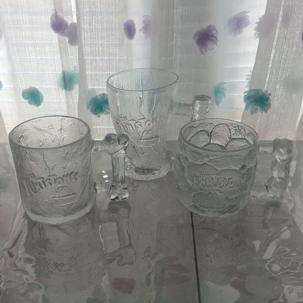 Set of 3 Vintage Flintstones Mcdonnald Glasses